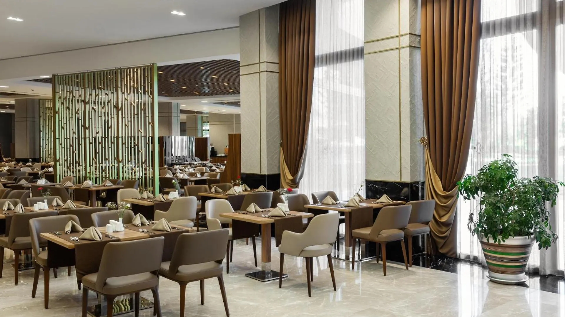 Miracle Resort Hotel Antalya 5*,